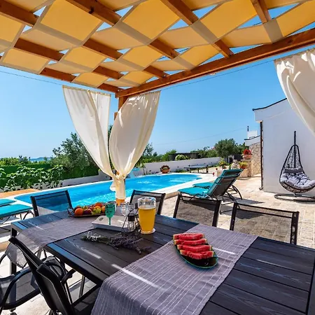 Poolincluded Villa Elia Zadar