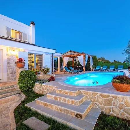 Poolincluded Villa Elia * Zadar
