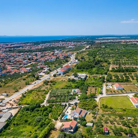 Vikendica Poolincluded Villa Elia Zadar